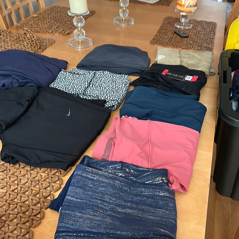 11 pairs size M workout pants